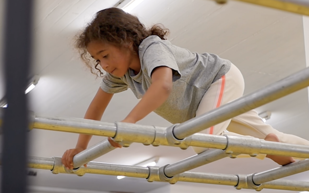 💪 Sport et confiance en soi chez l’enfant : un lien puissant